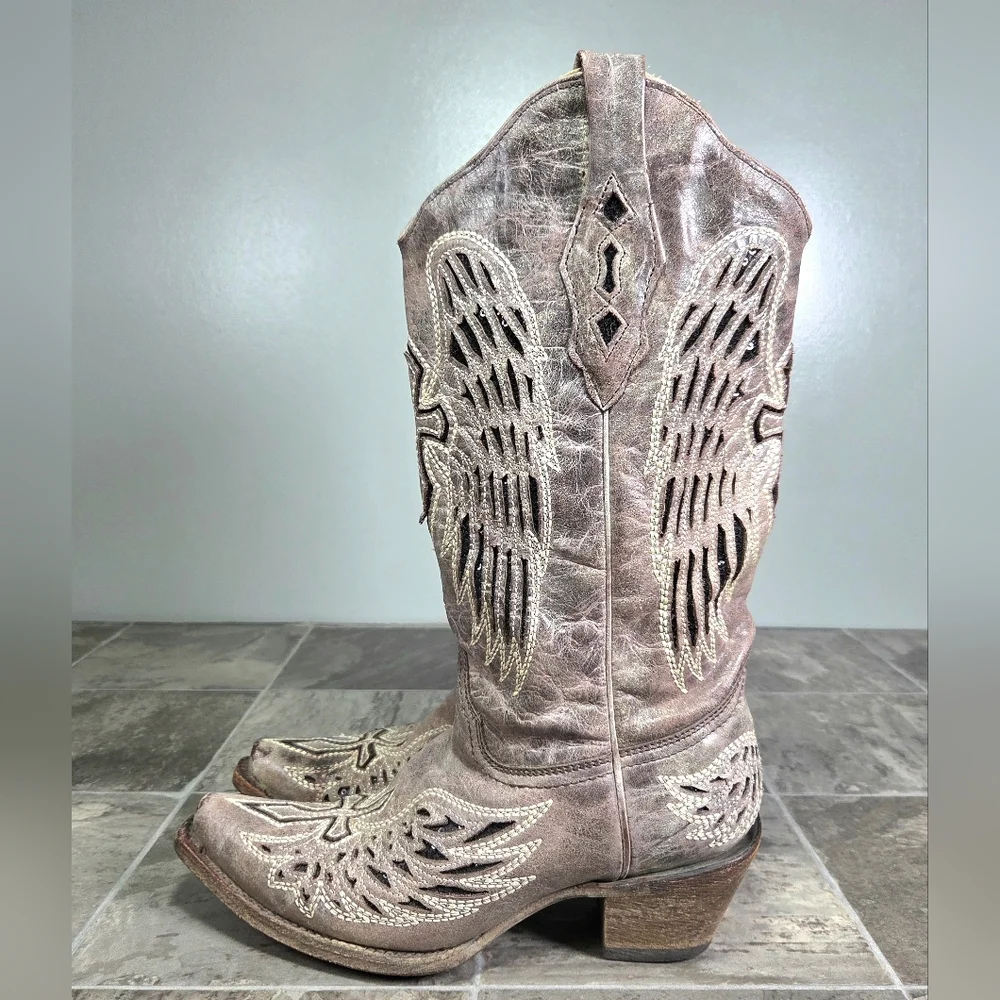 Y2K CORRAL WING & CROSS DISTRESSED WESTERN SEQUIN BOOTS. - Picture 5 of 12
